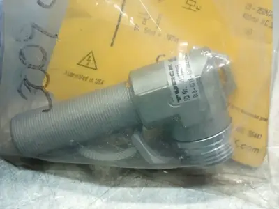 NEW TURCK BL5GT18ADZ30X2B1431/S34/S1589