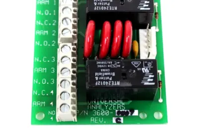 NEW UNIVERSAL ANALYZERS 3600-0007 ALARM RELAY CIRCUIT BOARD 36000007