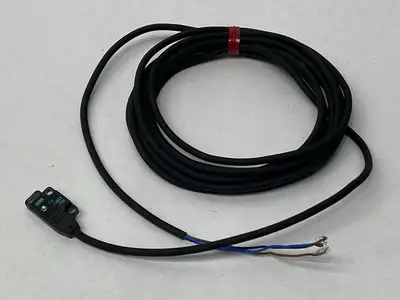 USED SUNX ULTRA-SLIM PHOTOELECTRIC SENSOR