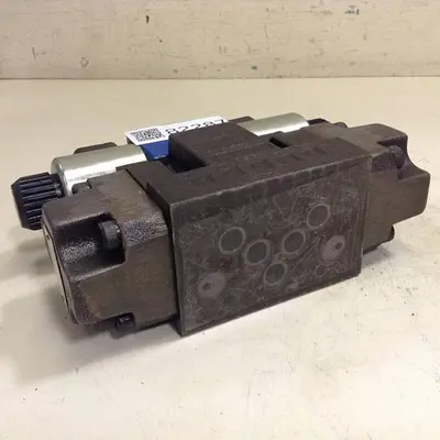 USED HUSKY WEH43P10A18CSBN