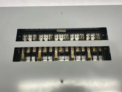 Used GE Sub-Panelboard Assembly A Series II AXT1 Electrical Panels Michigan US | Maverick Industrial Sales #1395523