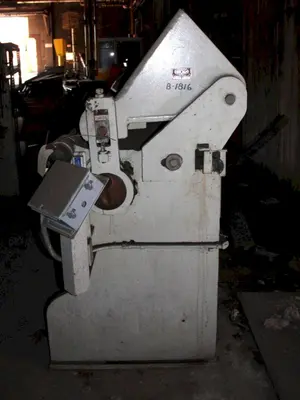 8' X 10 GAUGE CHICAGO DREIS & KRUMP MODEL #8135-6 POWERED BOX & PAN FINGER BRAKE: STOCK #23777