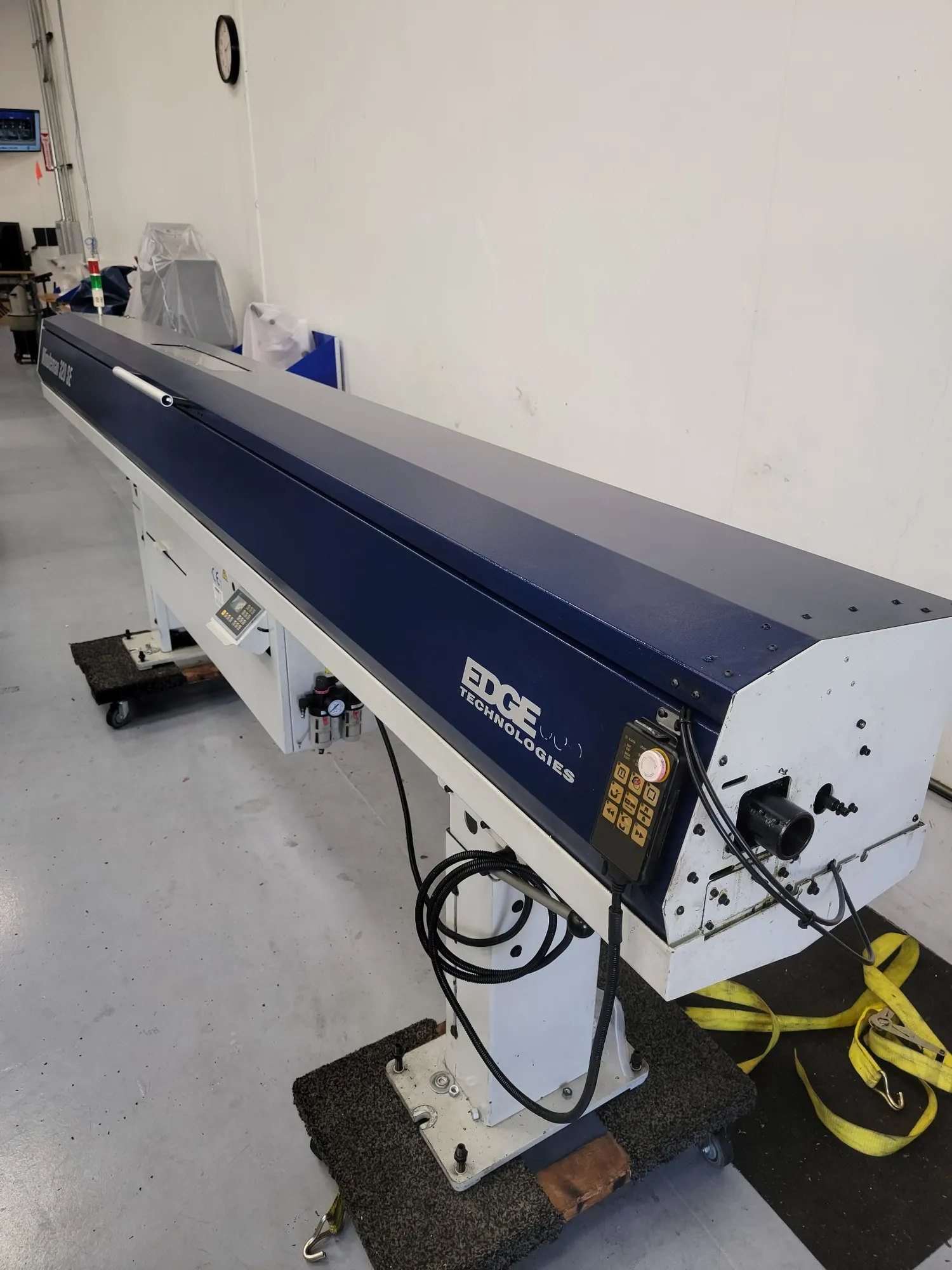 USED 2015 EDGE MINUTEMAN 320