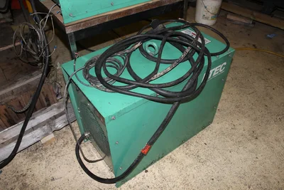 L-Tec VI-300 Weld Cut Power unit