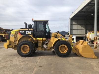 USED 2014 Caterpillar 950K