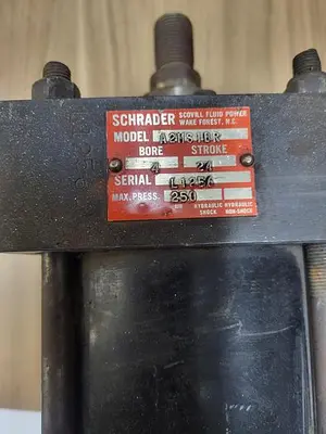 Used SCHRADER _UNKNOWN_ Parts (Hydraulics and Pneumatics) | ND Industrial Surplus #1219734