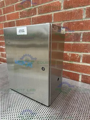 USED MILLIPORE STAINLESS STEEL INDUSTRIAL CONTROL PANEL ENCLOSURE 16" X 20" X 9"