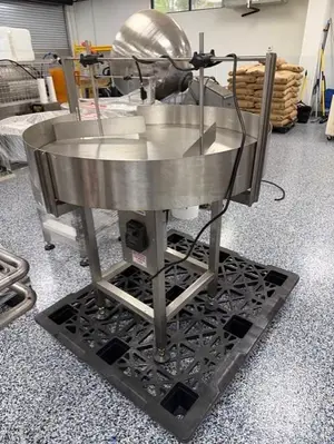 USED 2022 GUMMY TG50