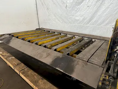 120" CINCINNATI SHEET STACKER CONVEYOR. STOCK # 0895524