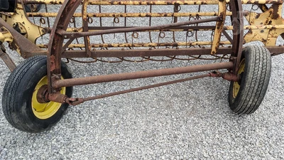 USED NEW HOLLAND ROLABAR 56