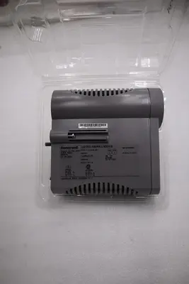 New In Box HONEYWELL CC-PCF901 Control Firewall Module 51405047-175 STOCK G194A