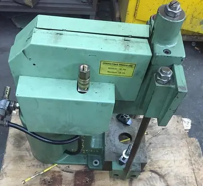 2522-220 Joraco 5-Ton Toggle-Aire Pneumatic Air Press, Model 1530