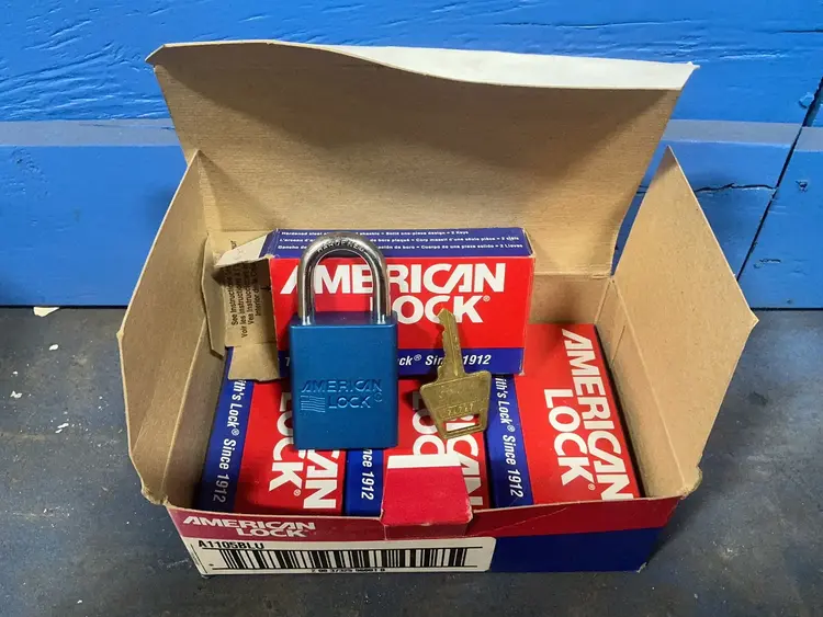Used AMERICAN LOCK _UNKNOWN_ Miscellaneous MRO Ohio US | HGR 24 #1293819