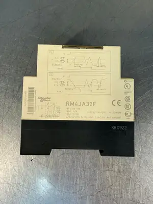 Schneider RM4JA32F Timer Relay Max 8A/250v – 50/60Hz (7.2.3)