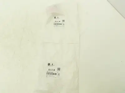 Allen Bradley 440T-AKEYE10EB Guardmaster Trapped Key Interlock Key Eb  Lot of 2