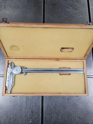 HELIOS DIAL CALIPER Tooling | GMT (3)