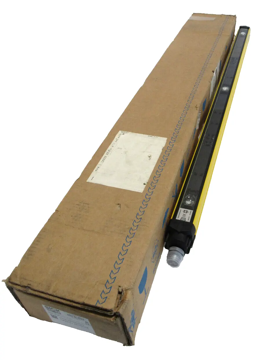 NEW SICK M40S-034503AA0 LIGHT CURTAIN M4000 M40S034503AA0