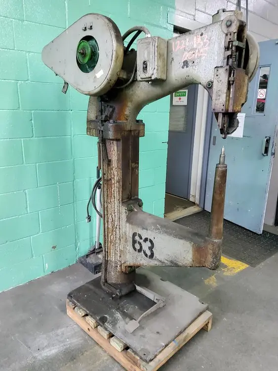 Used CHICAGO 140 Riveters CA | B & B RIVET MACHINE #1364727