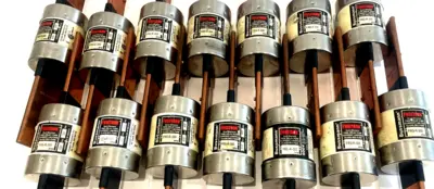 NEW BUSSMANN FRS-R-300 TIME DELAY FUSES FRSR300 LOT OF 14