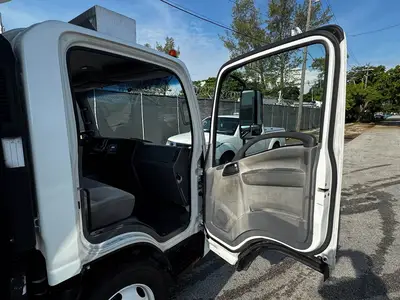 Used 2017 ISUZU NPR XD Reefer Trucks Florida US | Truck and Van Outlet #1509162
