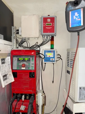 USED ABB IRB 4400/45, MAGICWAVE 4000