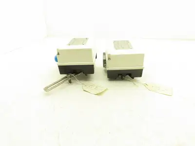 FlowServe EP2402-00 Positioner 1.5-6 bar 22-87 psi 375 Ohm 7.5-30vDC Lot of 2