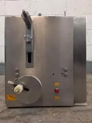 Stainless steel semiautomatic single piston filler