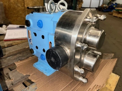 USED SPX Waukesha 040U1