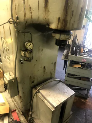 USED FOX FOX VERTICAL BROACH PRESS