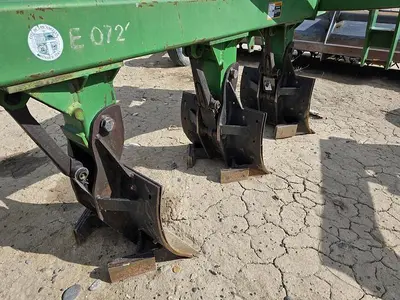USED JOHN DEERE 975