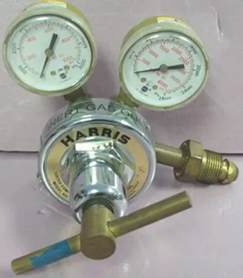 QTY. 1. HARRIS LISTEN COMPRESSED GAS REGULATOR 650...