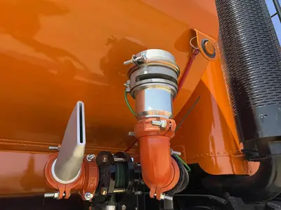 Used 1998 FREIGHTLINER 114SD Water Trucks California US | Ben Kaplan Equipment #1341270