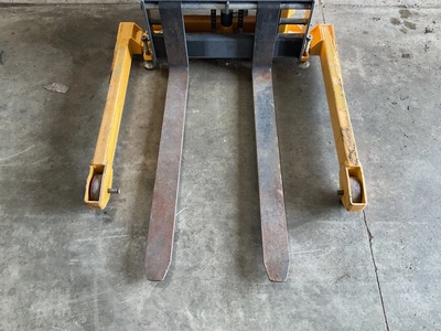 Used ZHEJIAND NOBLELIFT EQUIPMENT H-5439 Pallet Stackers Michigan US | Miedema Asset Management Group #1411285