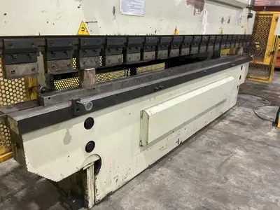Used 2004 US INDUSTRIAL US20012AC Press Brakes Illinois US | BLUMBERG MACHINERY COMPANY #1493515