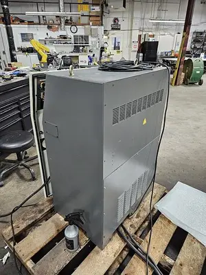 USED 2008 FANUC M-20IA