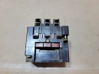 Used CUTLER-HAMMER A10CN0 PLC Contactors British Columbia CA | Lenmark #1488946