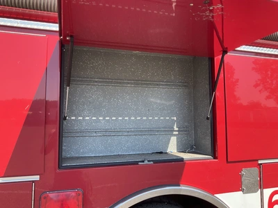 Used 1995 PIERCE SABER Fire Trucks Michigan US | Miedema Asset Management Group #1308087