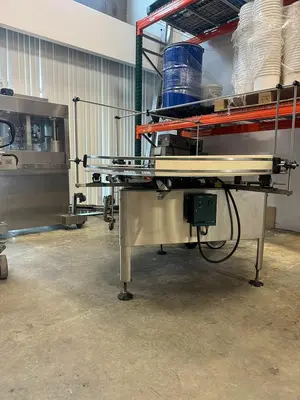 E-PAK Feeder Table