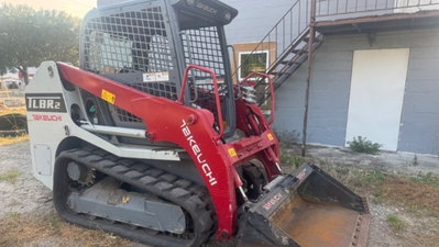 USED 2021 Takeuchi TL8