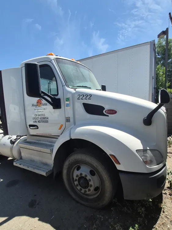 Used 2022 PETERBILT 579 Tractors & Trailers California US | Revelation Machinery #1404128