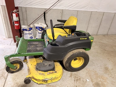 Used JOHN DEERE Z445 54C Mowers Michigan US | Miedema Asset Management Group #1340464