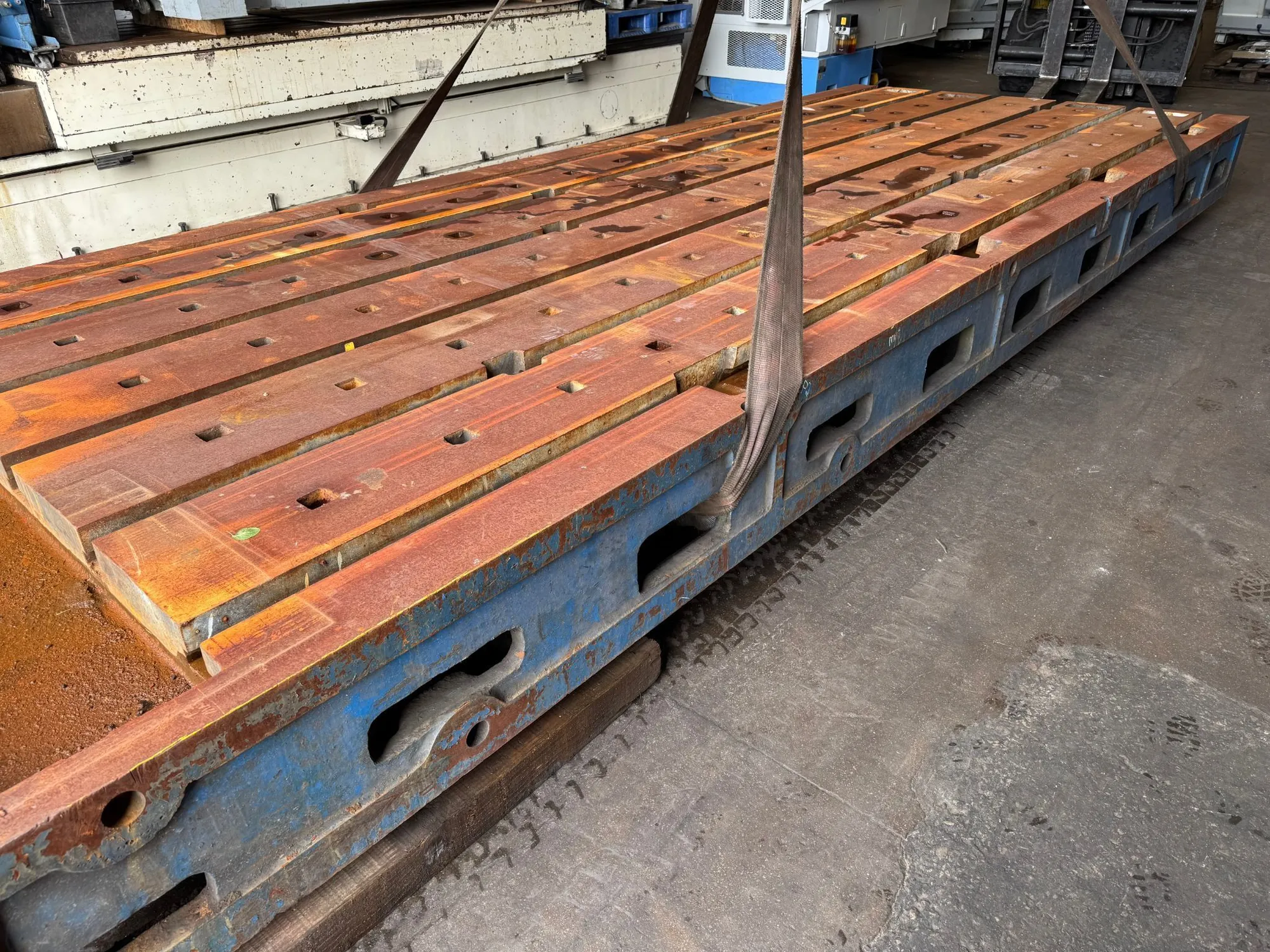USED Bed Plate Tee Slotted