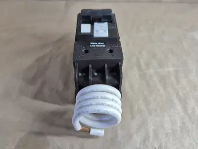 New | in-Stock SIEMENS QF220H Switchgears British Columbia CA | Lenmark #239339