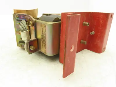 Siemens 14-193-770-566 DC Contactor 1000VDC 200A Interlock 125VDC Coil *READ