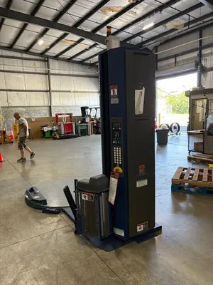 USED LANTECH Q-400XT