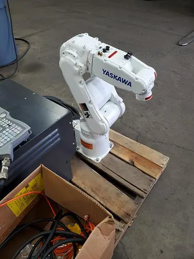 Used 2016 YASKAWA MOTOMAN MH5 Robots Ohio US | Six Axis Solutions #397792