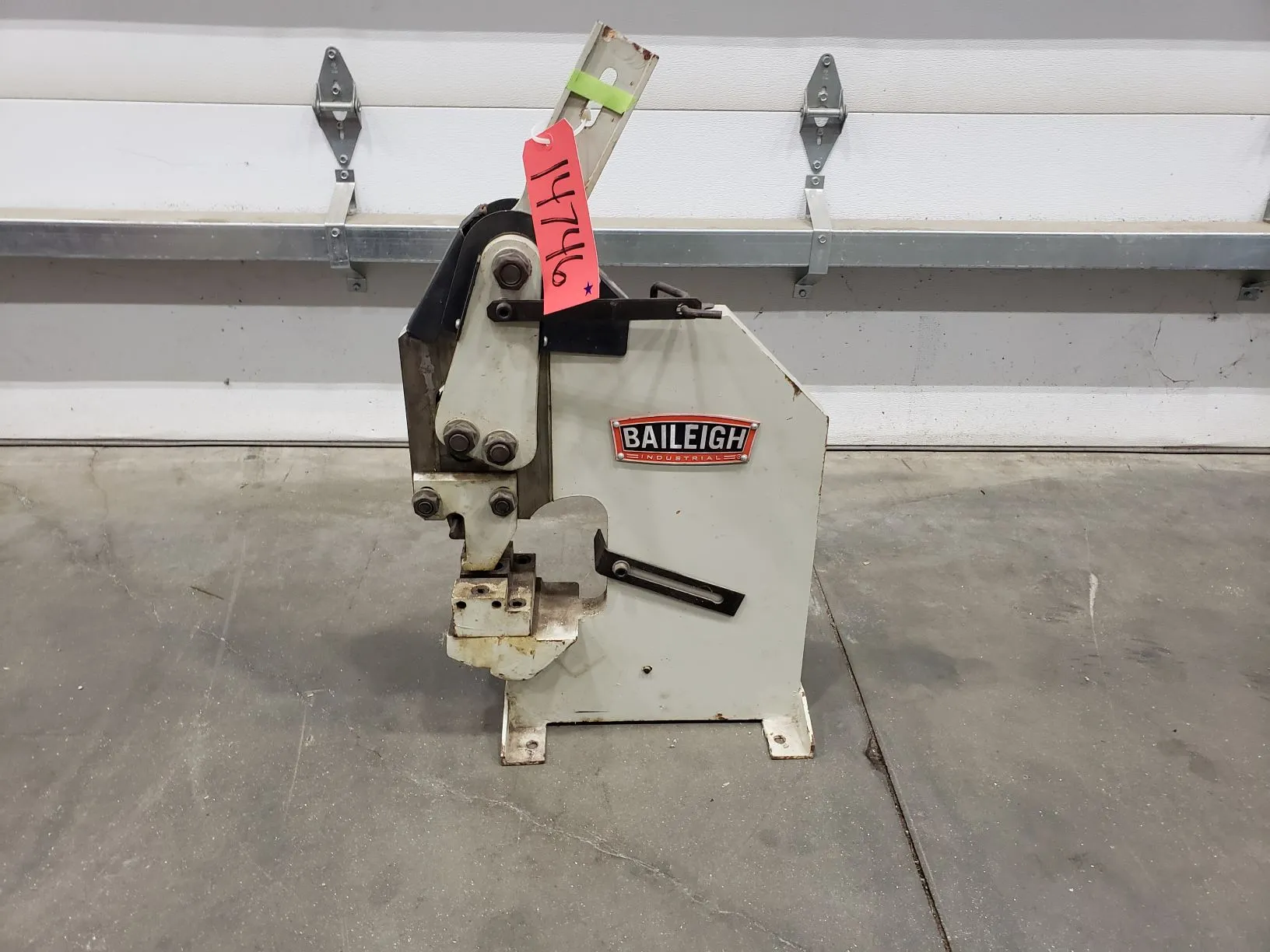 Baileigh HP-160 Punch