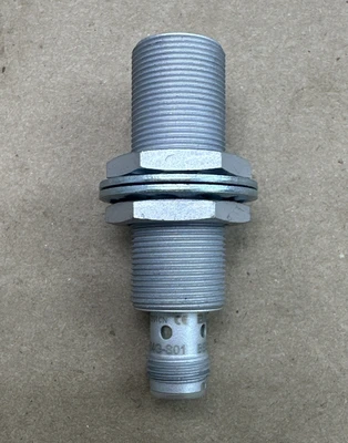 USED Balluff BES M18EI-PSC72B-S04G-S01