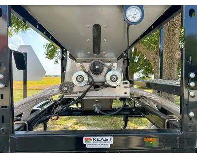 Used HINIKER _UNKNOWN_ Seeders Iowa US | Keast Enterprises #1360324
