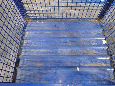 35" X 42" X 23" Stackable Wire Basket